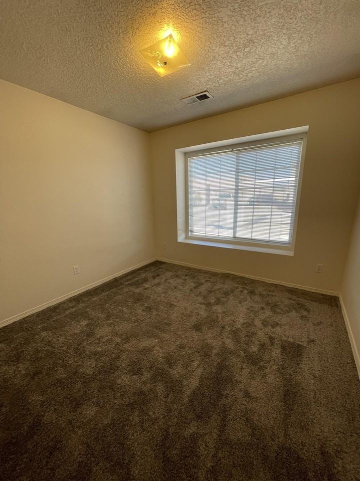 3119 El Caballero Dr Sw #1 - Photo 4 of 19