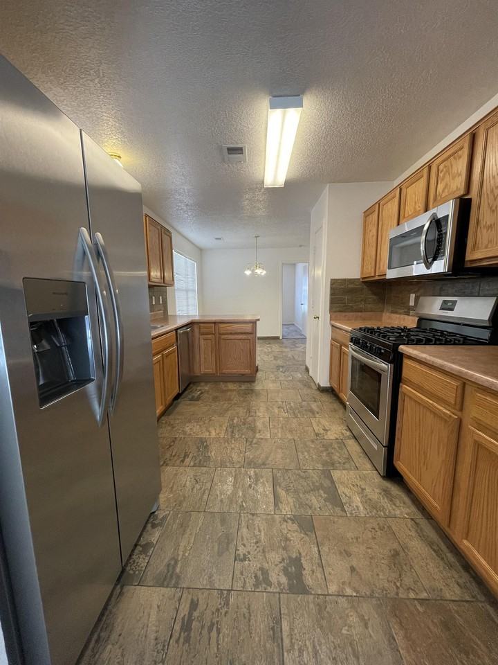 3119 El Caballero Dr Sw #1 - Photo 6 of 19