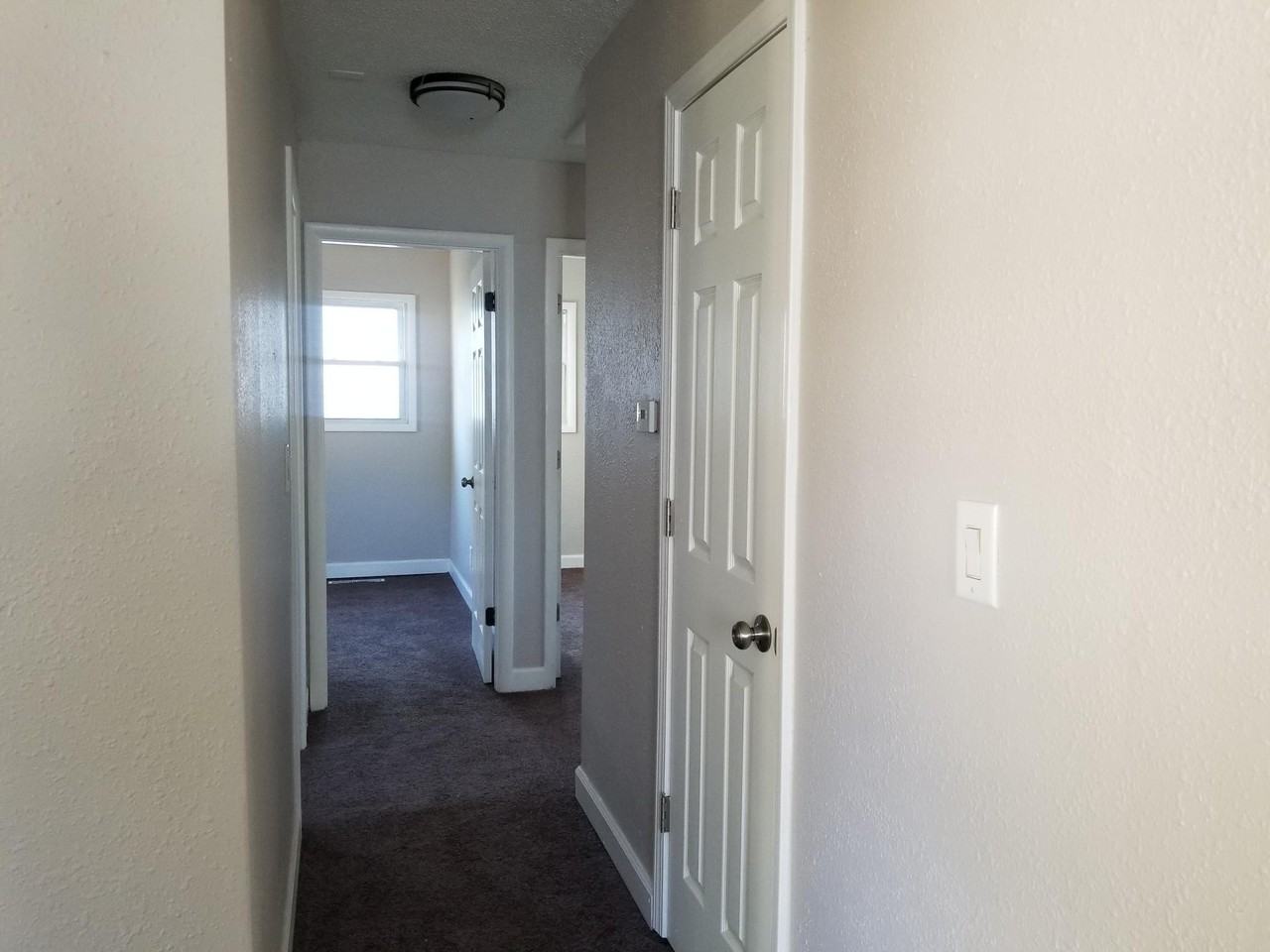 3918 Oakley Ave - Photo 3 of 10