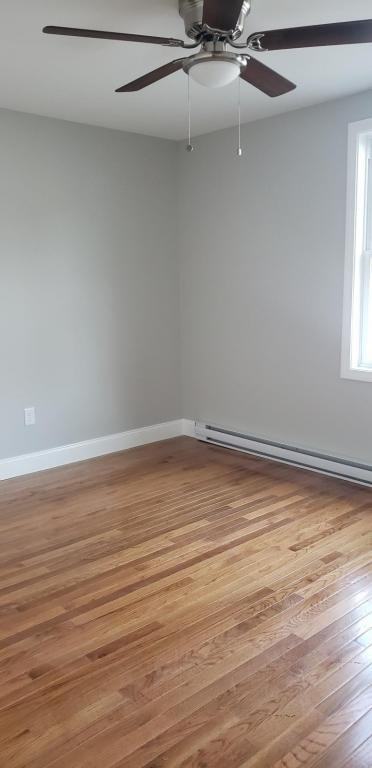 212 Robeson St - Photo 4 of 6