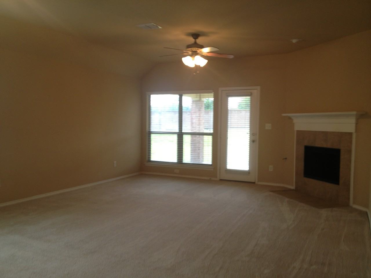 7401 Errandale Dr - Photo 2 of 14