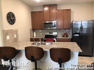 2626 Lake Horizon - Photo 2 of 19