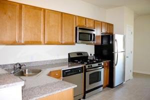 Cedar Manor Luxury Rentals - Photo 3 of 22