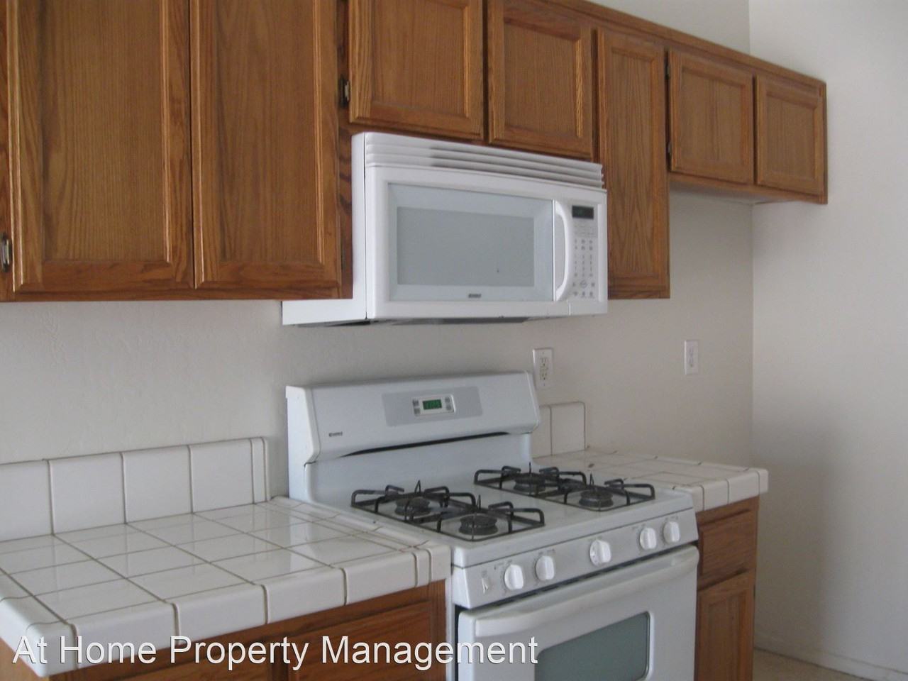 608 Sunset Meadow Ln - Photo 3 of 3