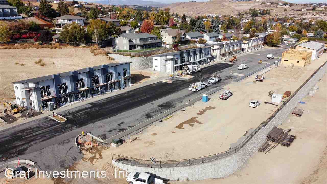 200 Canyon Parkway - Photo 2 of 7