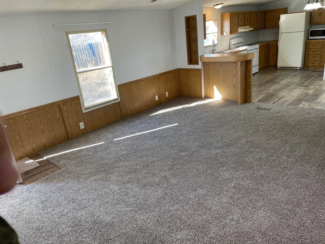 1818 32nd St W - Photo 2 of 8