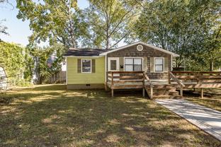 568 Stokeswood Ave Se - Photo 1 of 1
