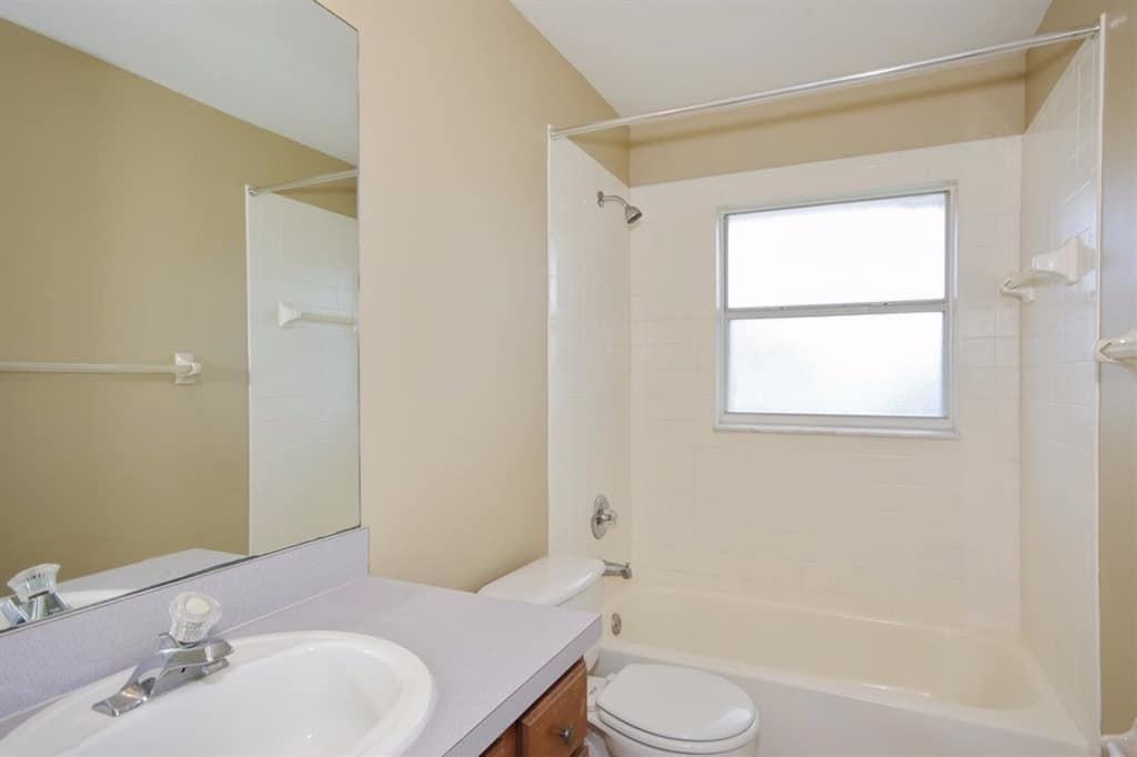 107 Berlwood Way #106 - Photo 3 of 14