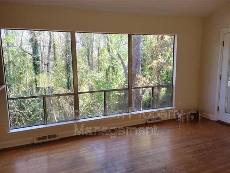 43 Pinehurst Rd - Photo 3 of 8