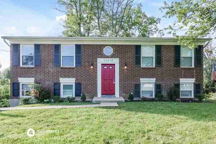 12318 Crosswinds Dr - Photo 2 of 18