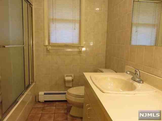 1 Mercer Ave - Photo 3 of 16