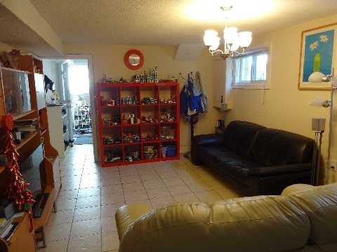 32 Darnborough Way - Photo 4 of 6