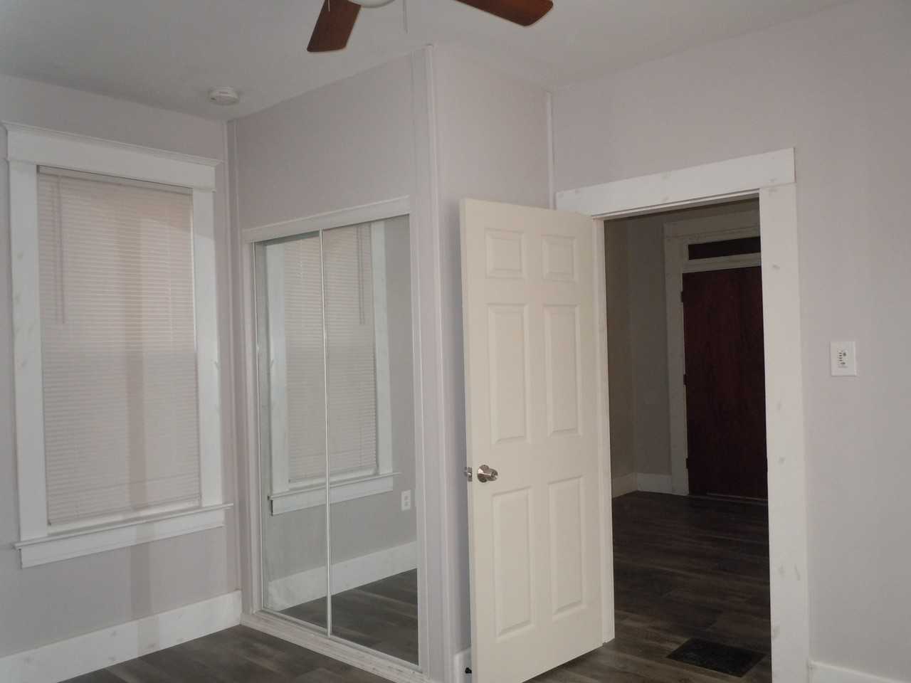 2238 State Street - Photo 4 of 9