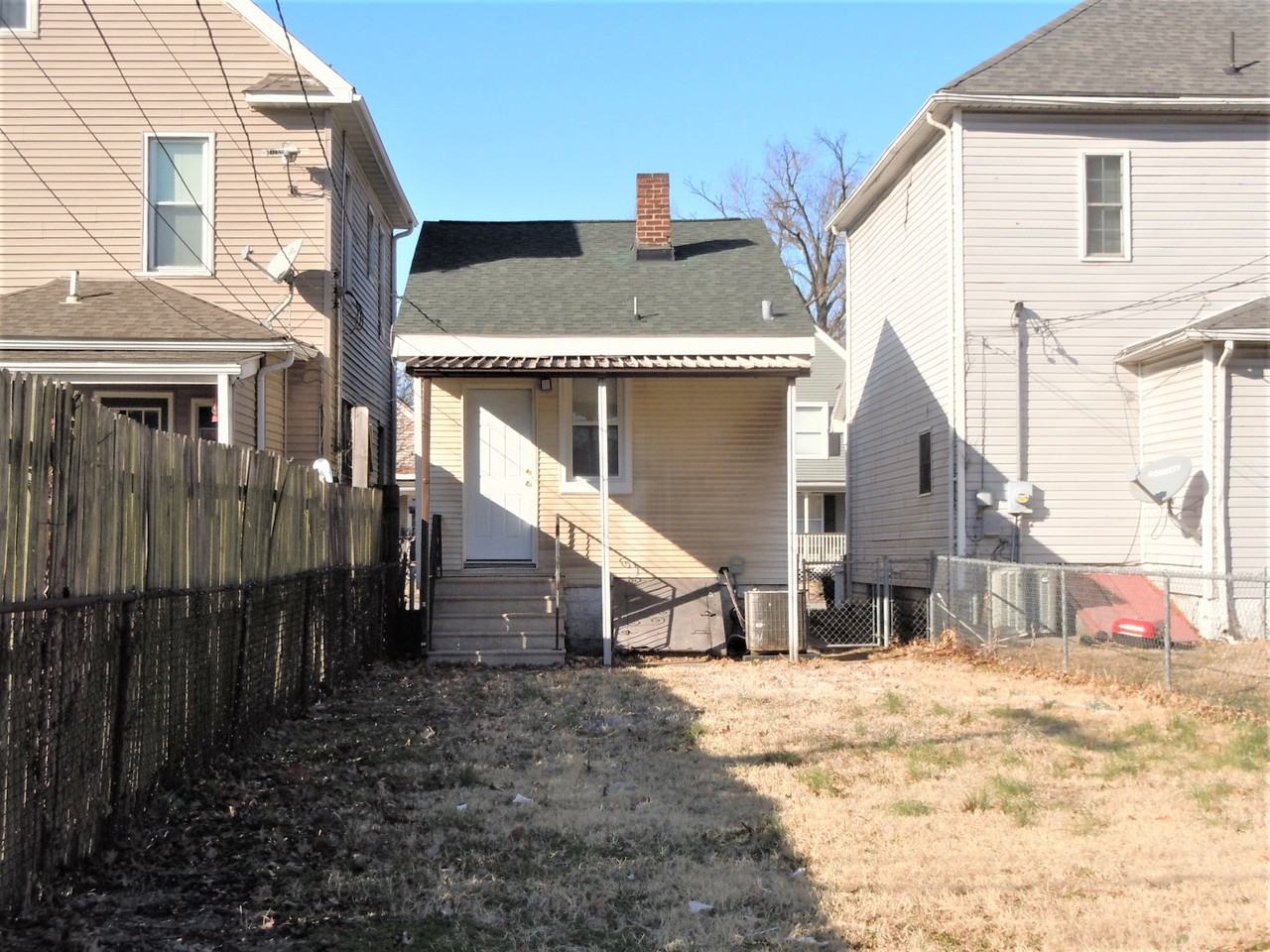 2238 State Street - Photo 2 of 9