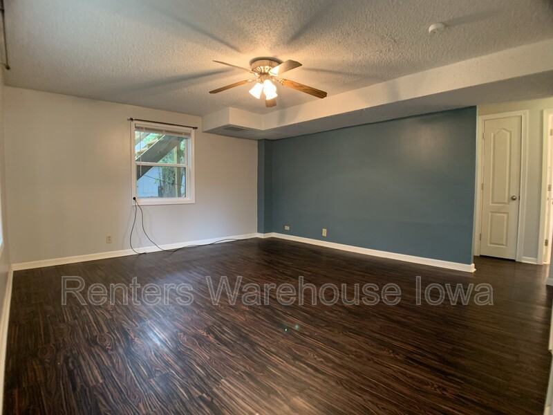 1014 66th Street - Photo 3 of 13