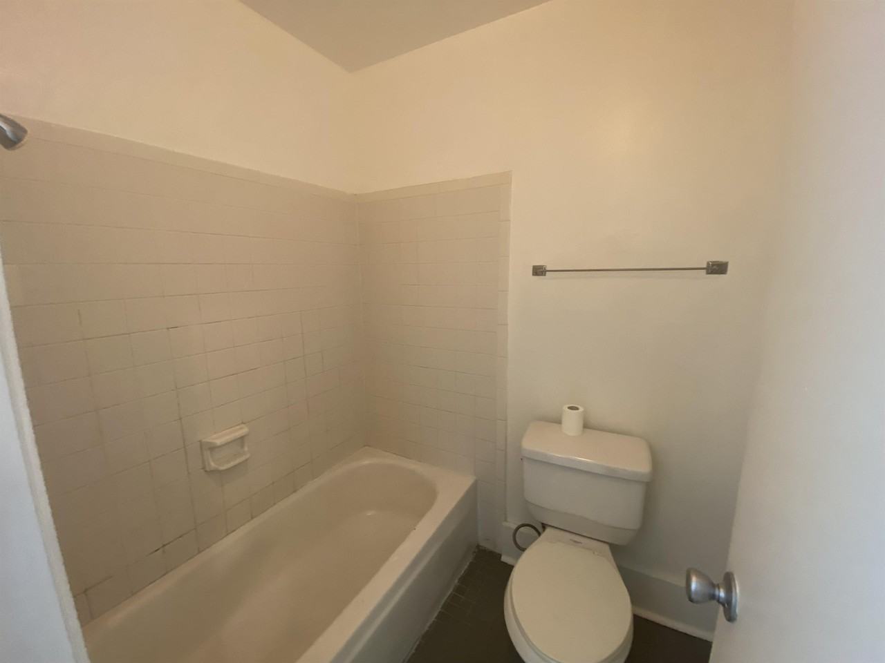 219 West Alabama 22 #22 - Photo 5 of 21