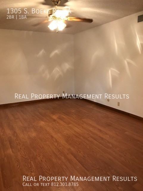 1305 S Boeke Rd #A - Photo 4 of 18