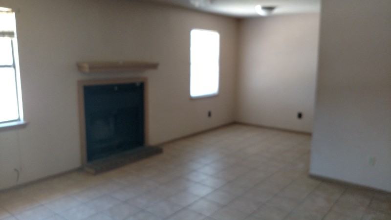 109 W Westridge Dr - Photo 2 of 9