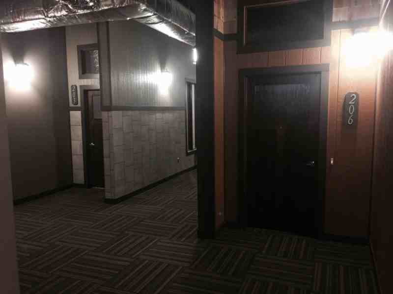 131 North Santa Fe Avenue - Photo 5 of 6