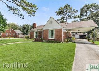 637 E 58th St - Photo 2 of 25