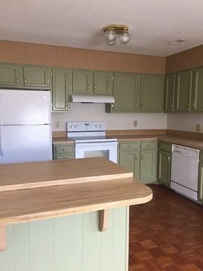 2415 Cottage Pl - Photo 3 of 5