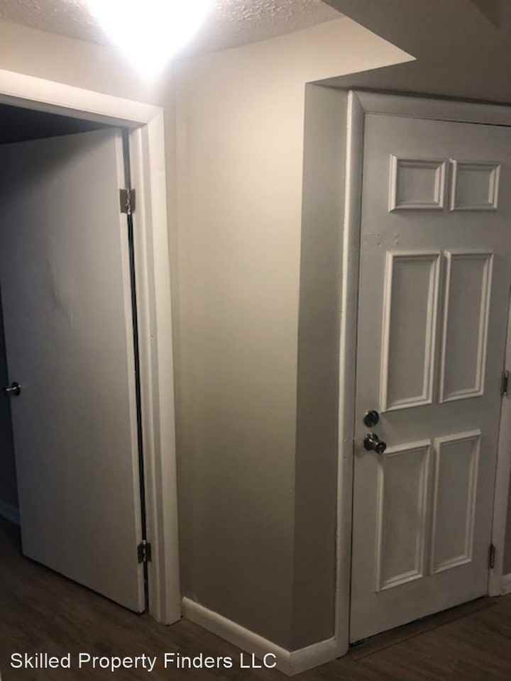 651 Main St - Photo 2 of 12