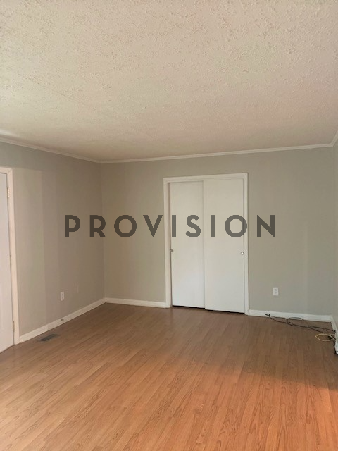 3607 Woodland Dr Nw #B - Photo 3 of 14