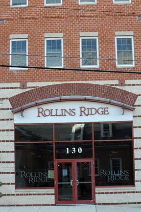 130 Rollins Ave - Photo 4 of 36