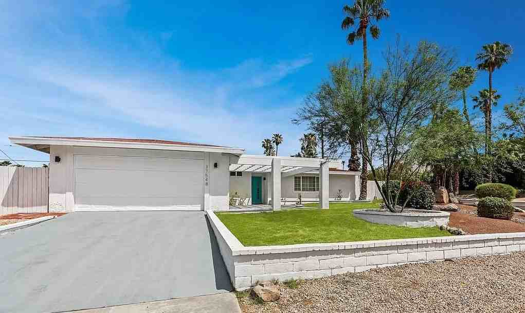 37548 Bankside Dr - Photo 3 of 8