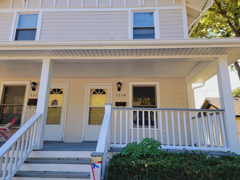 1119 W Franklin St - Photo 2 of 21