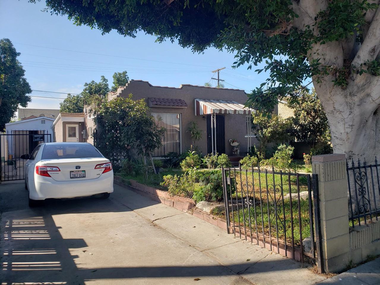 Room for rent - Photo 3 of 10