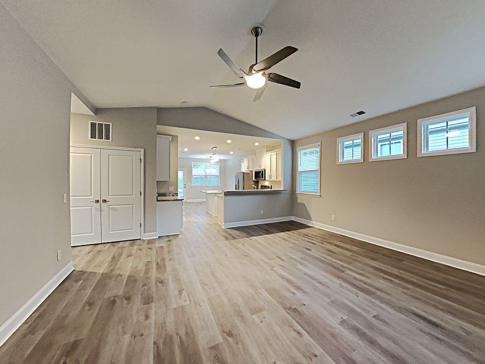 508 Lakewood Ave - Photo 3 of 22