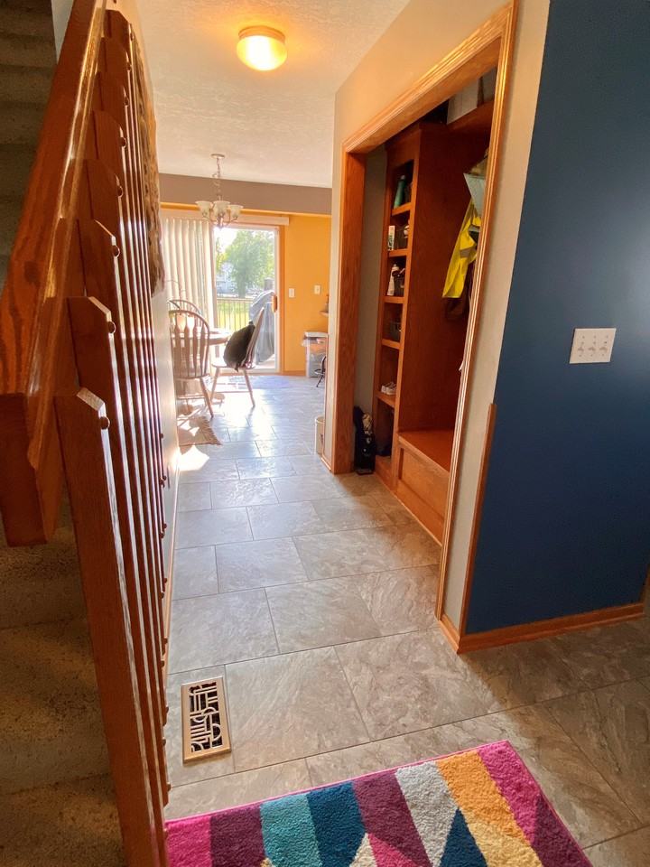 3132 Southeast Magnolia Drive - Photo 6 of 11