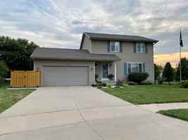 featured image of 3132 Southeast Magnolia Drive