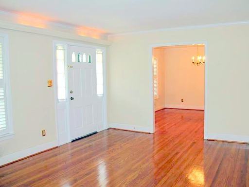 802 Sheldon Rd - Photo 3 of 17