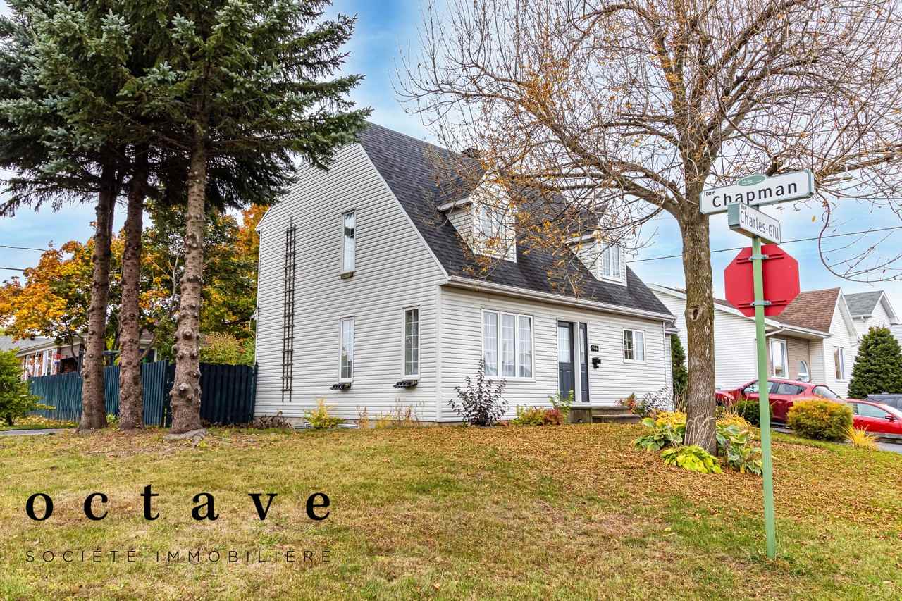 946 Rue Charles Gill - Photo 2 of 15