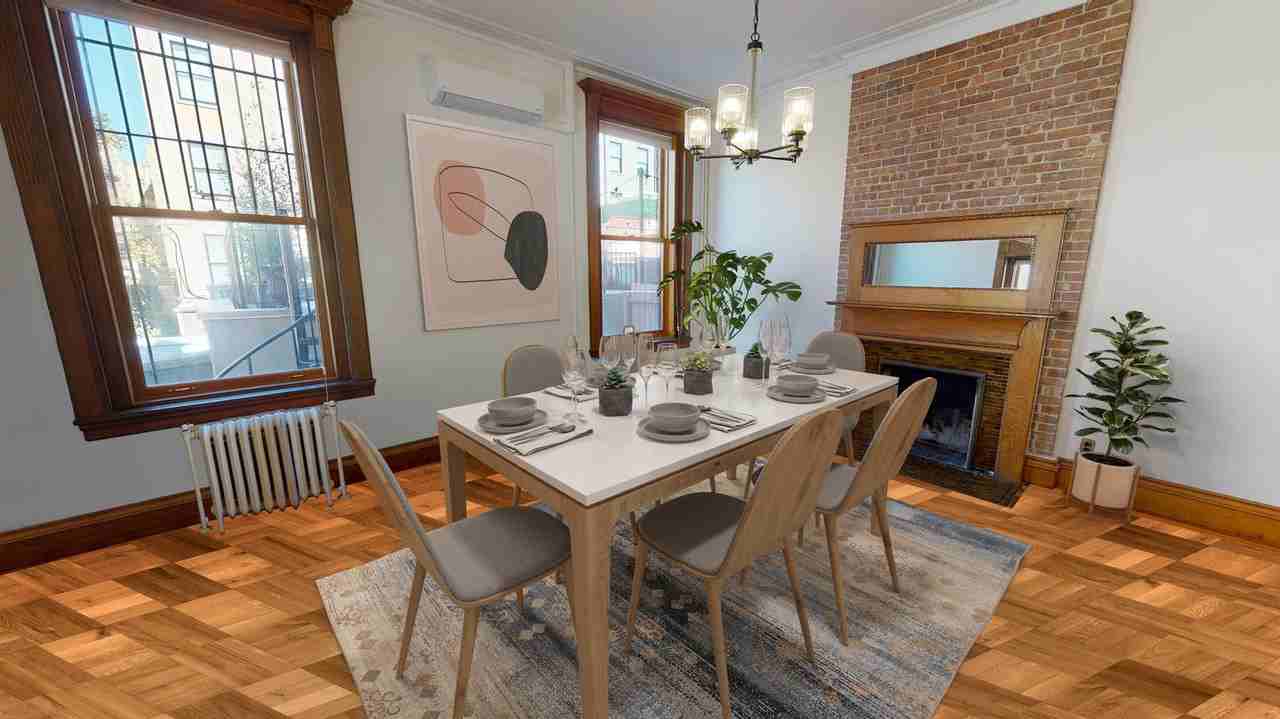 Beautiful Central Harlem townhouse by St. Nicholas Park - Photo 2 of 19