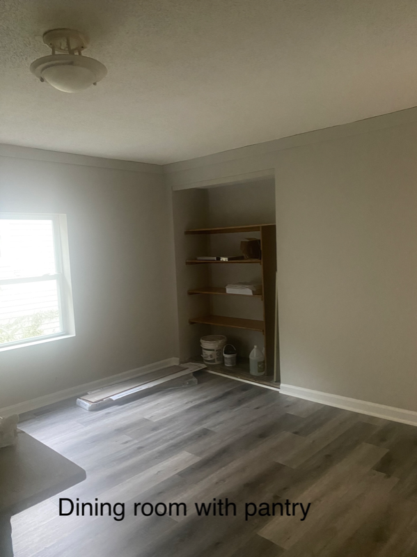 3324 Collier St - Photo 3 of 8