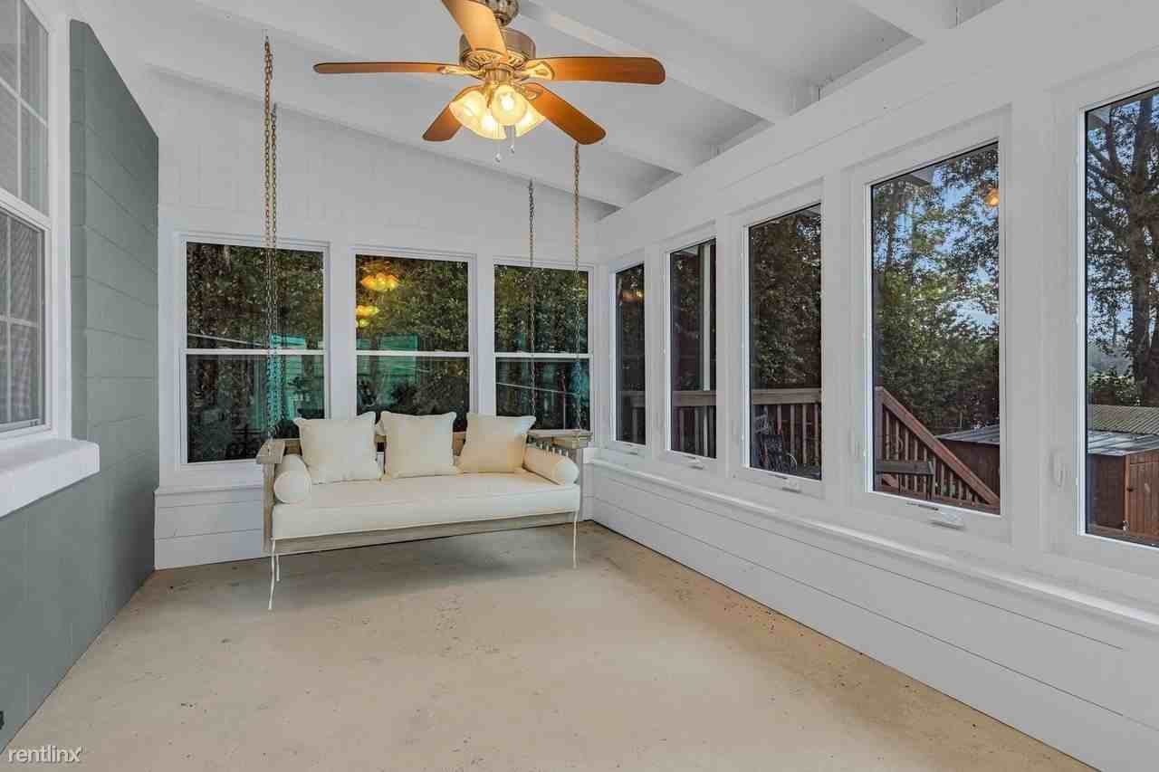 973 Drake Acres Rd - Photo 3 of 19