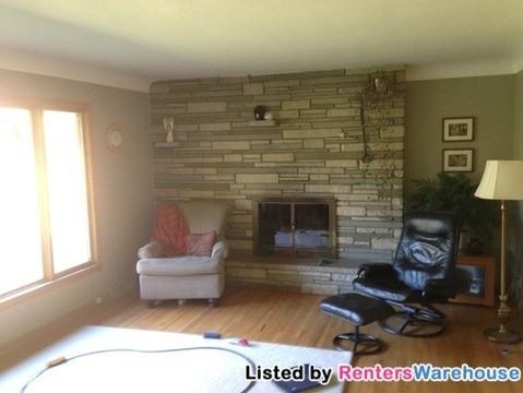 173 Hartman Cir NE - Photo 3 of 10