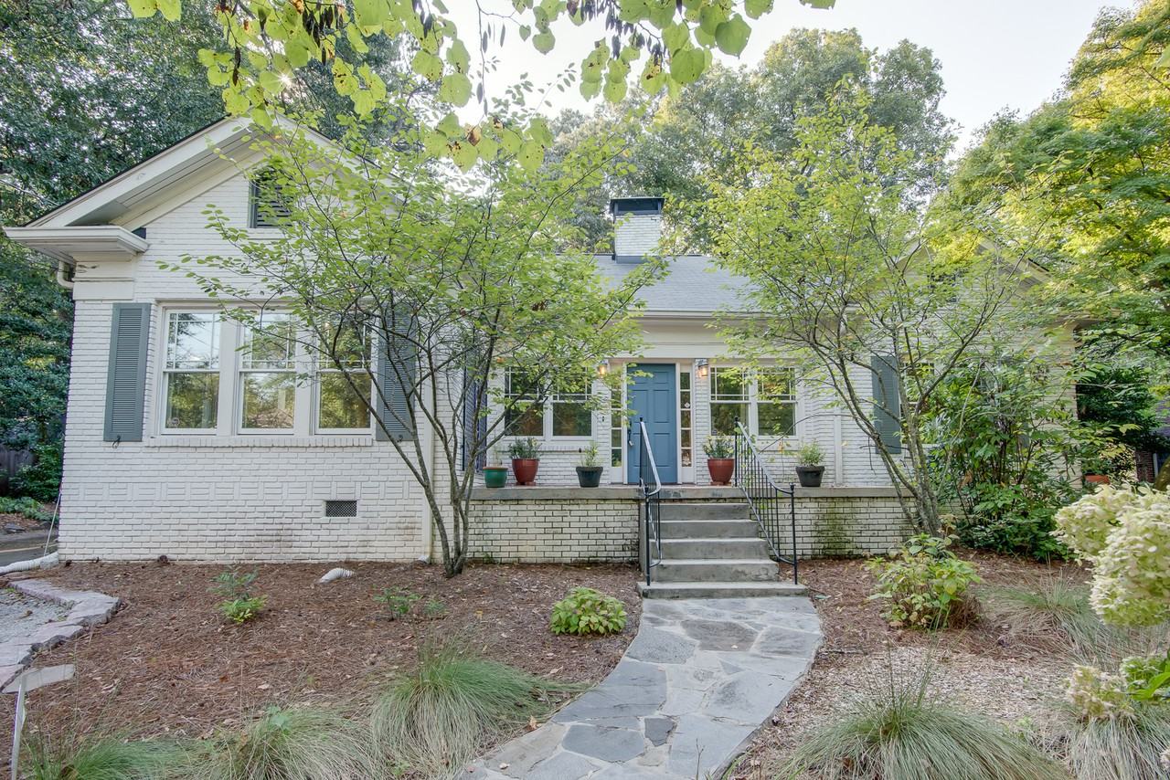 1205 Clifton Rd Ne - Photo 3 of 50