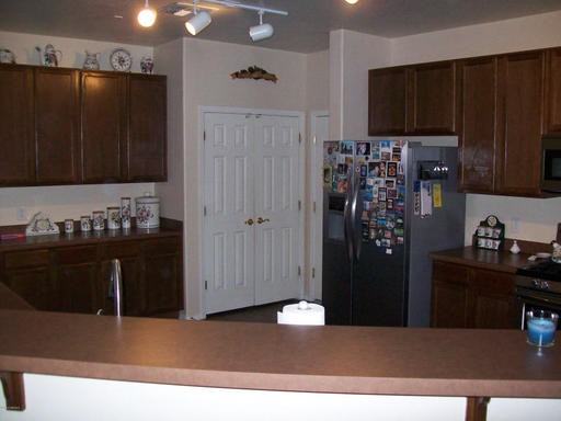 4815 E Starflower St - Photo 2 of 14