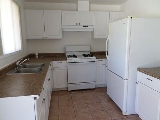 635 M B Martinez St - Photo 3 of 8