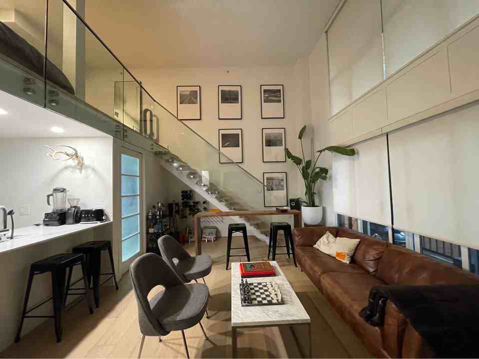 Carrall St & E Cordova St #0 - Photo 2 of 26