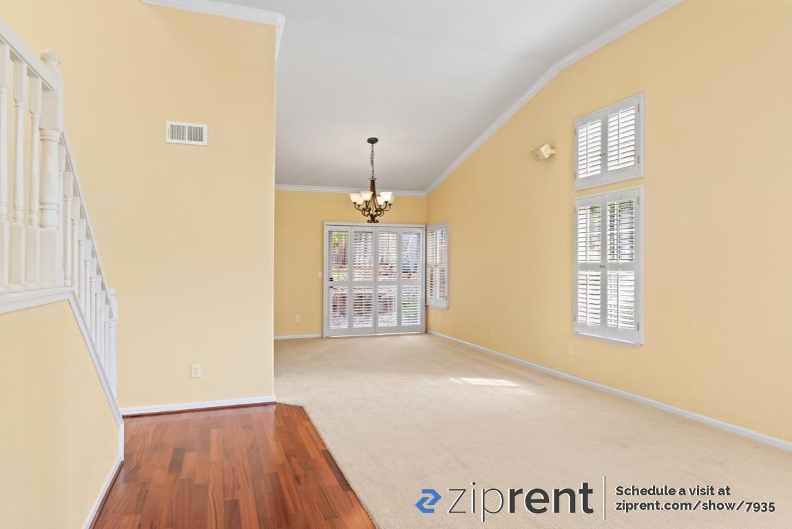 199 Montevideo Cir - Photo 3 of 27