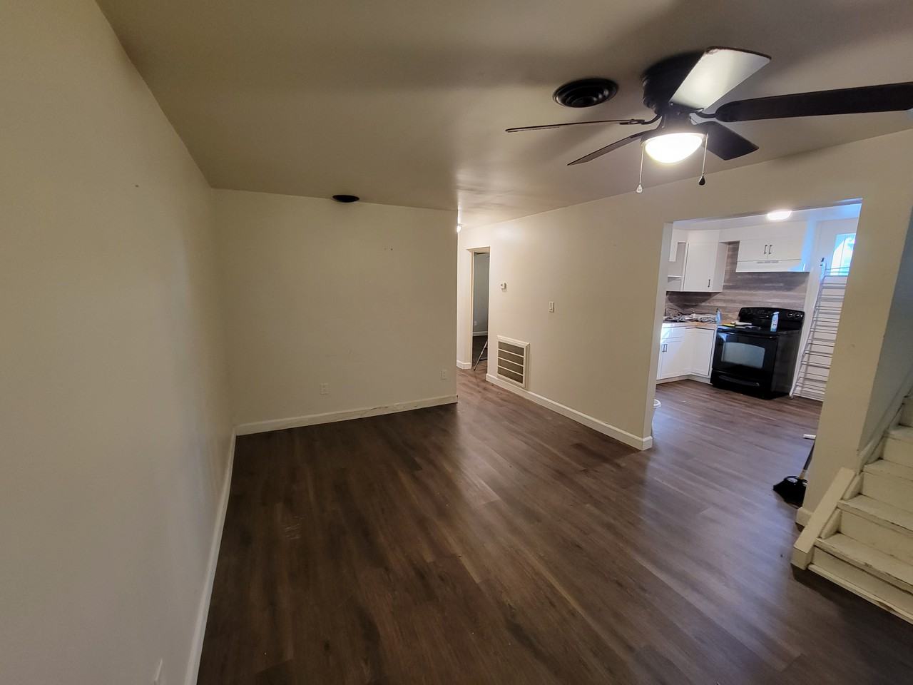 153 Holland Ave #B - Photo 2 of 3