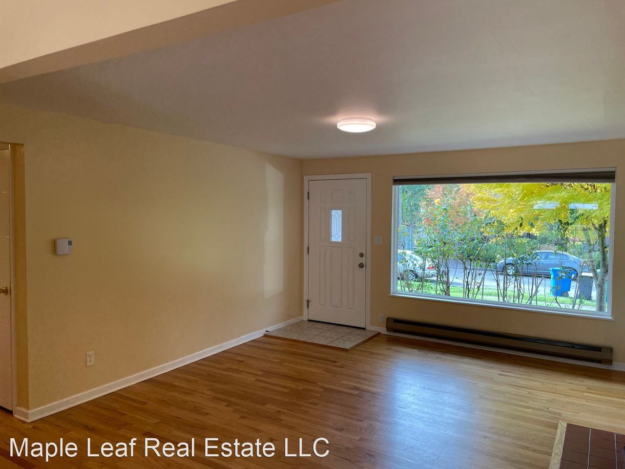 7714 39th Ave Ne - Photo 3 of 22