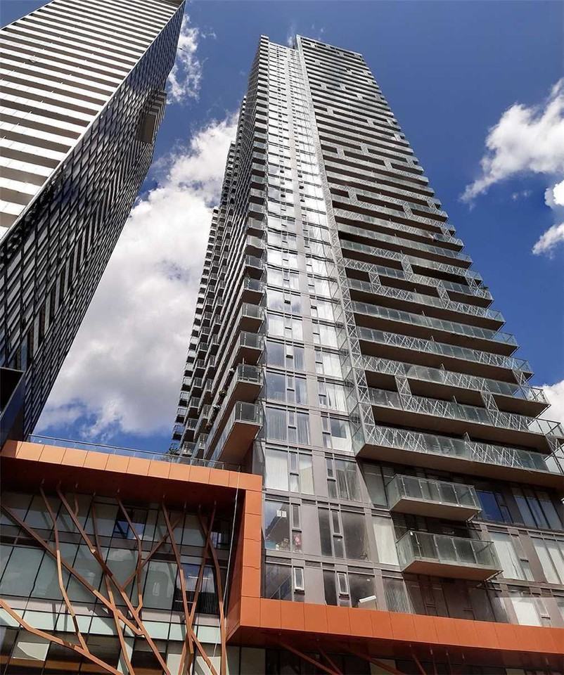 50 Wellesley Street East ##607