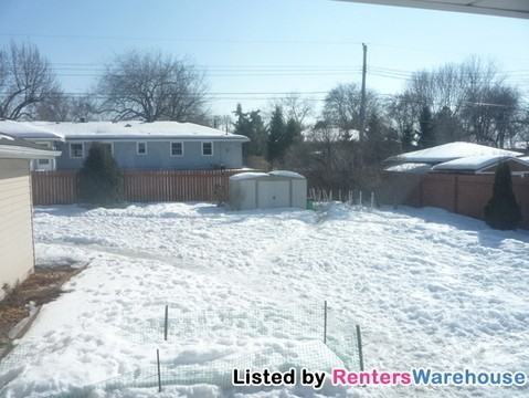 710 58th Ave NE - Photo 2 of 12