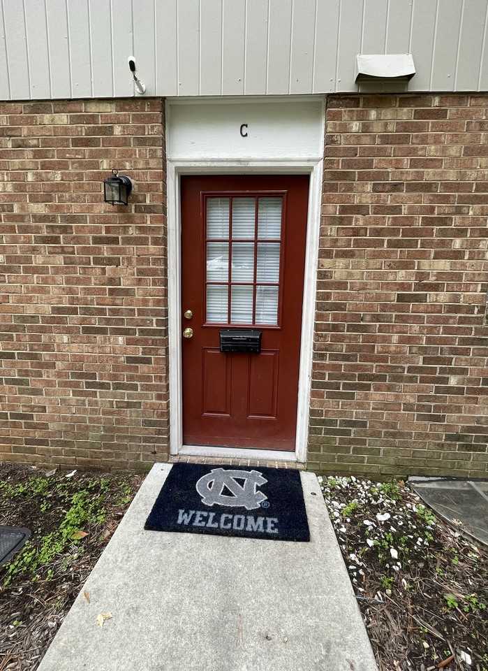 205 Sunrise Ln #C